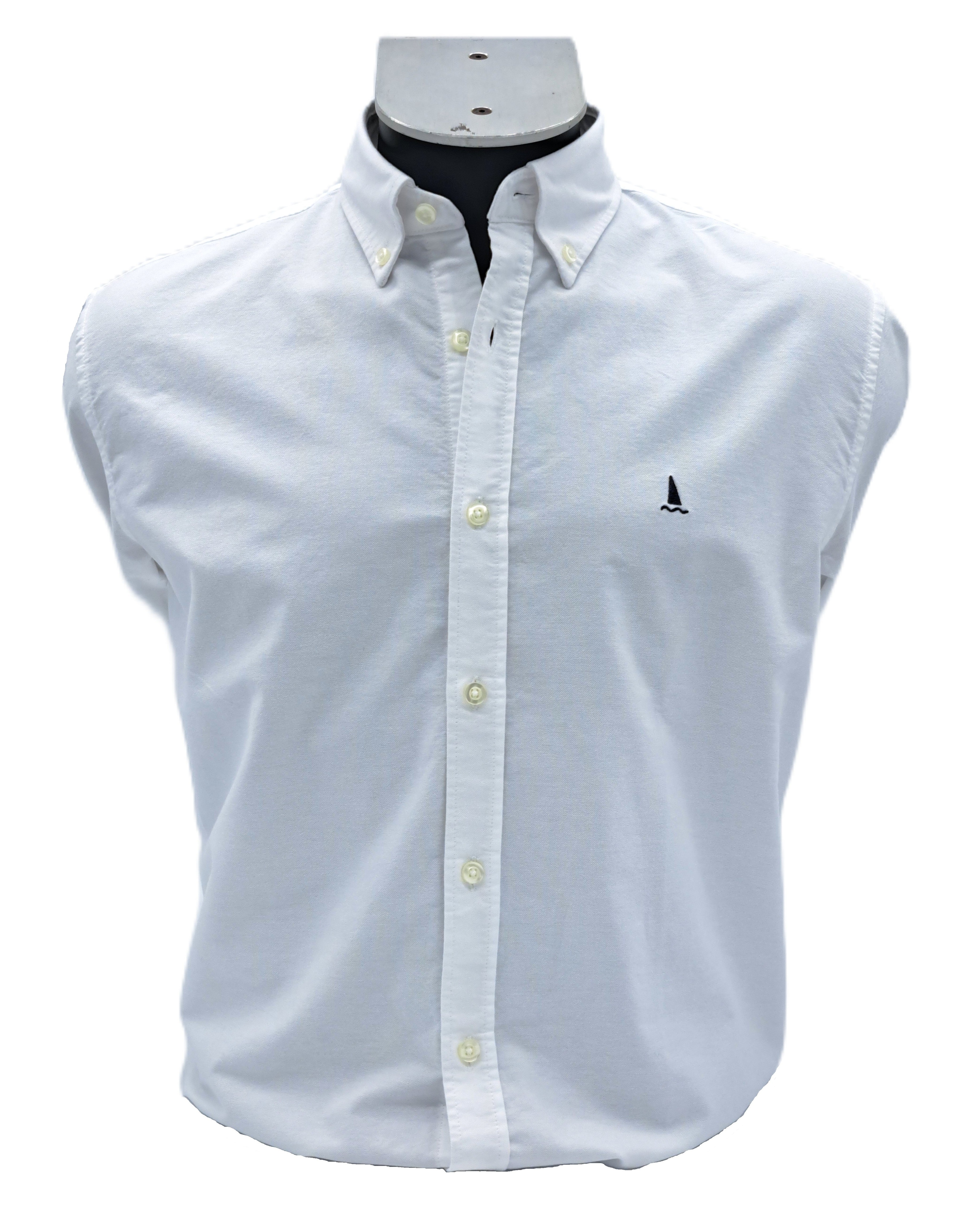 CAMISA OXFORD BLANCA / BOTONES EN EL CUELLO