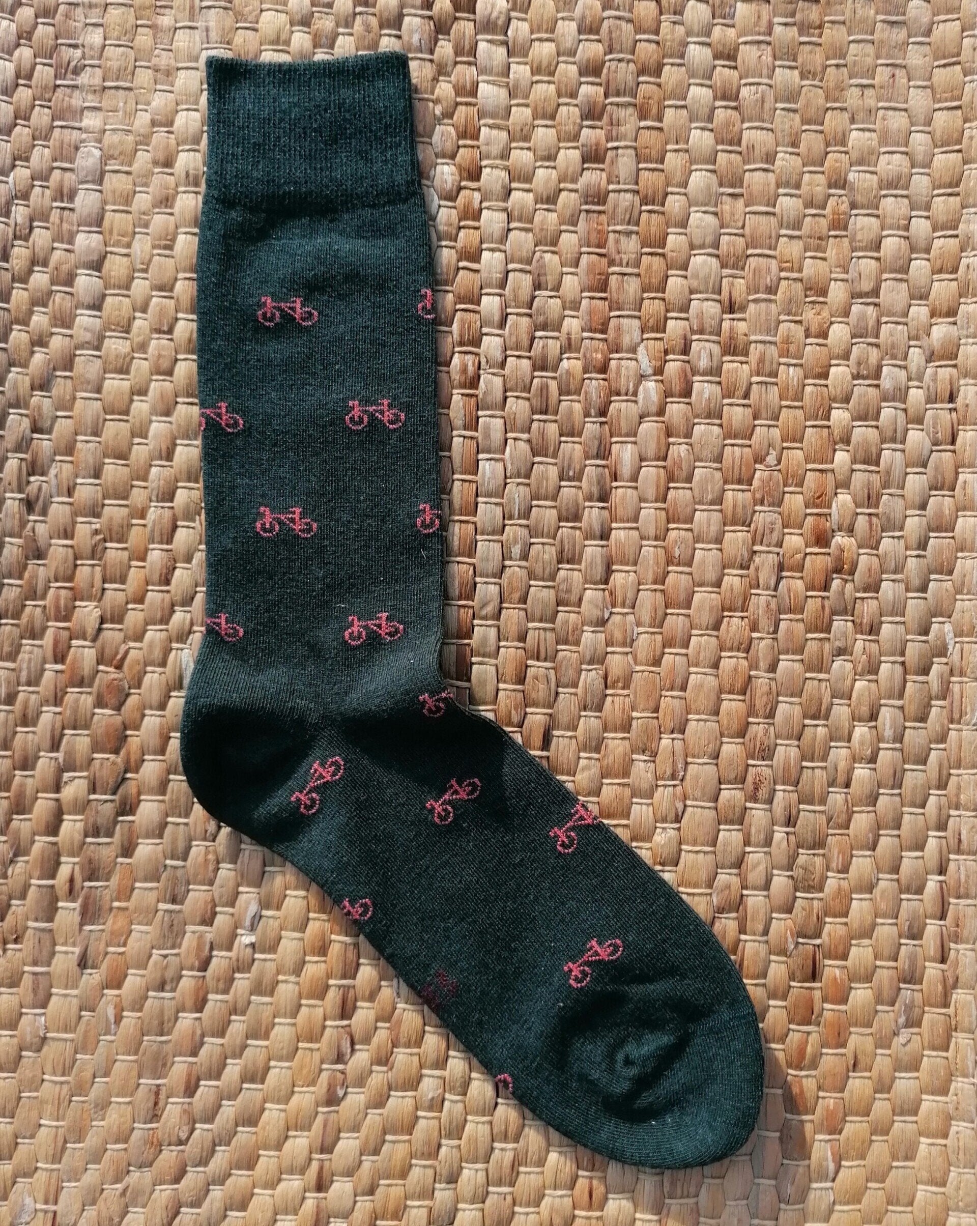 CALCETINES BICICLETA VERDE BOTELLA-CORAL B2B