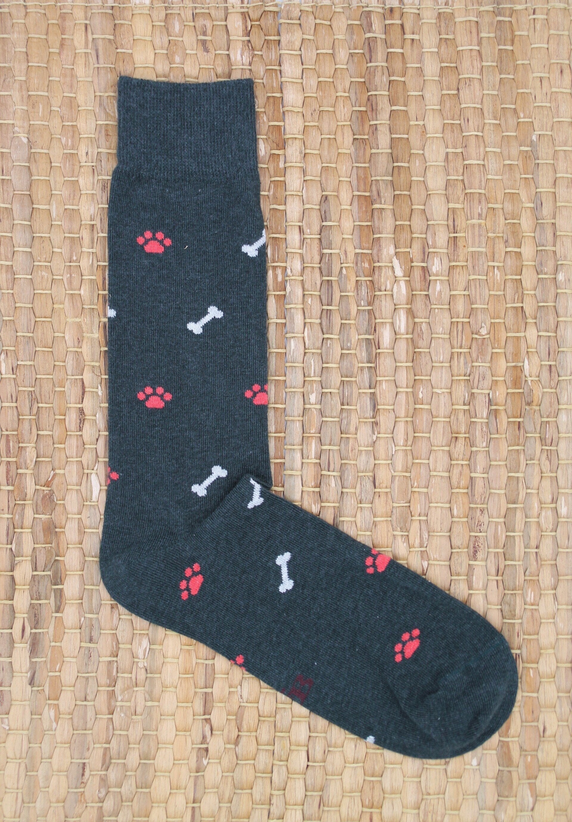 CALCETINES HUELLAS Y HUESOS VERDE BOTELLA B2B