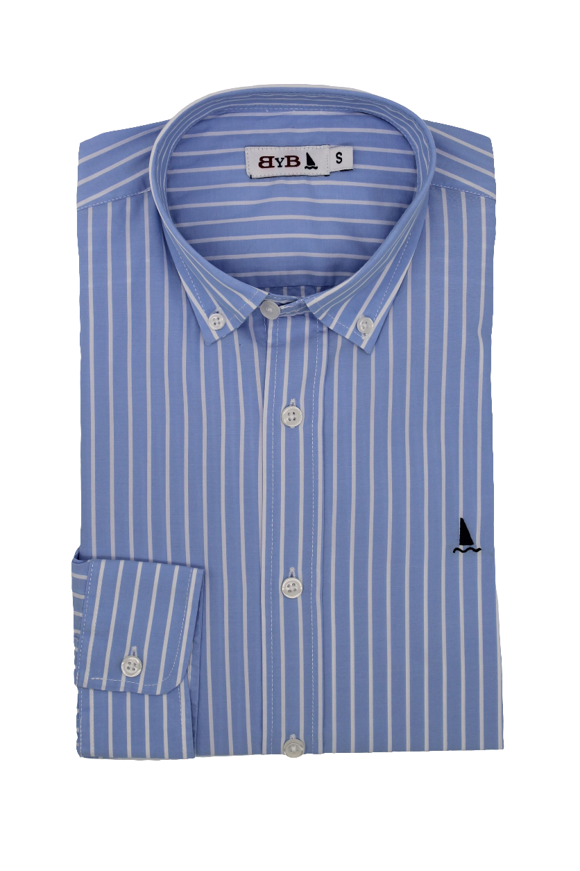 CAMISA AZUL CON RAYAS BLANCAS / BOTONES EN EL CUELLO