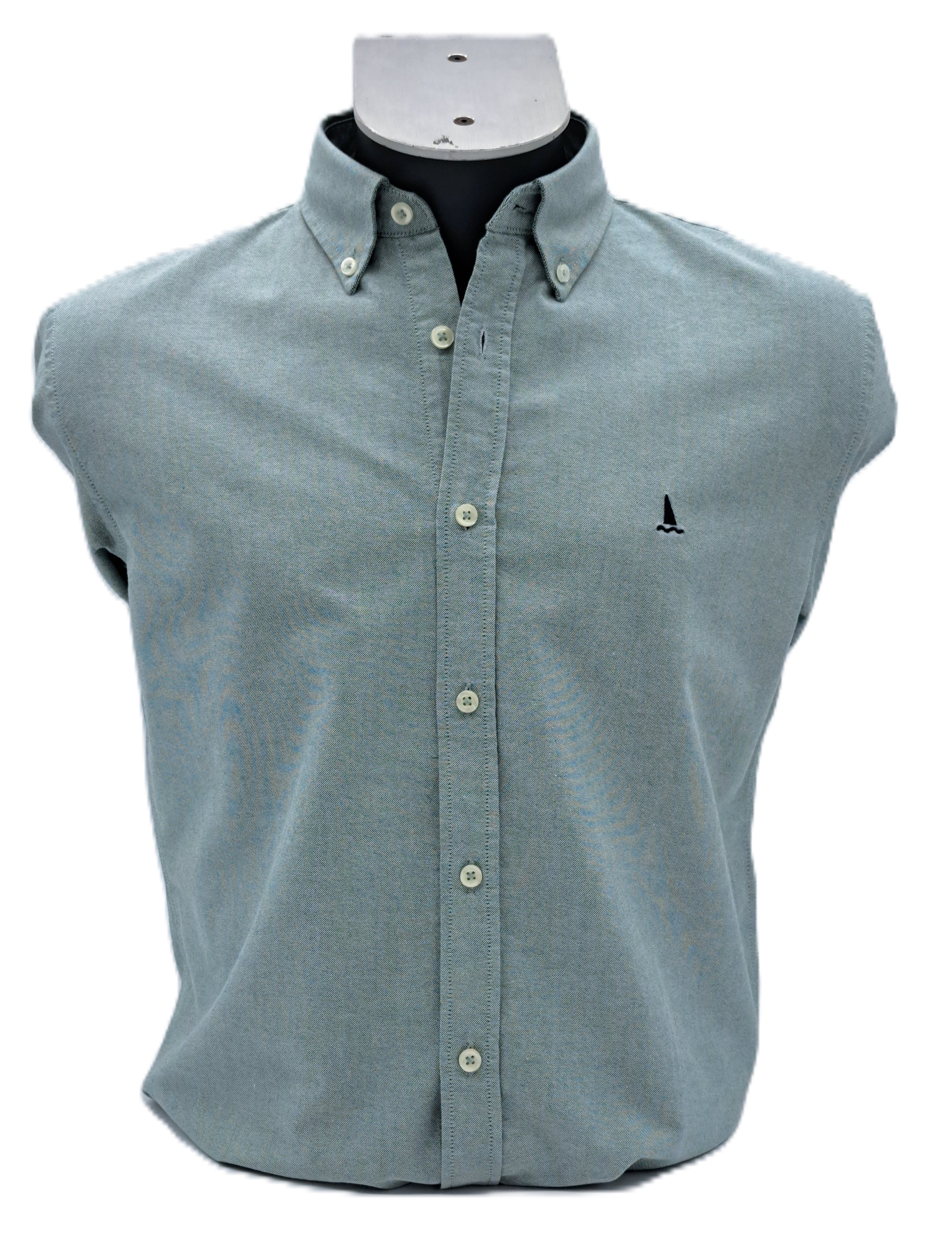 CAMISA OXFORD VERDE / BOTONES EN EL CUELLO