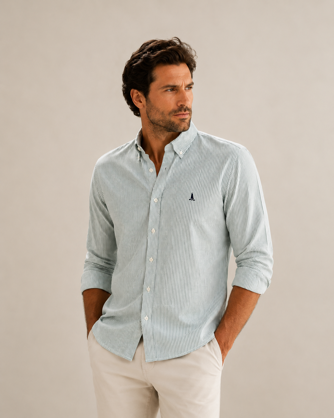 BLUE OXFORD SHIRT WITH POCKET/BUTTONS ON THE COLLAR