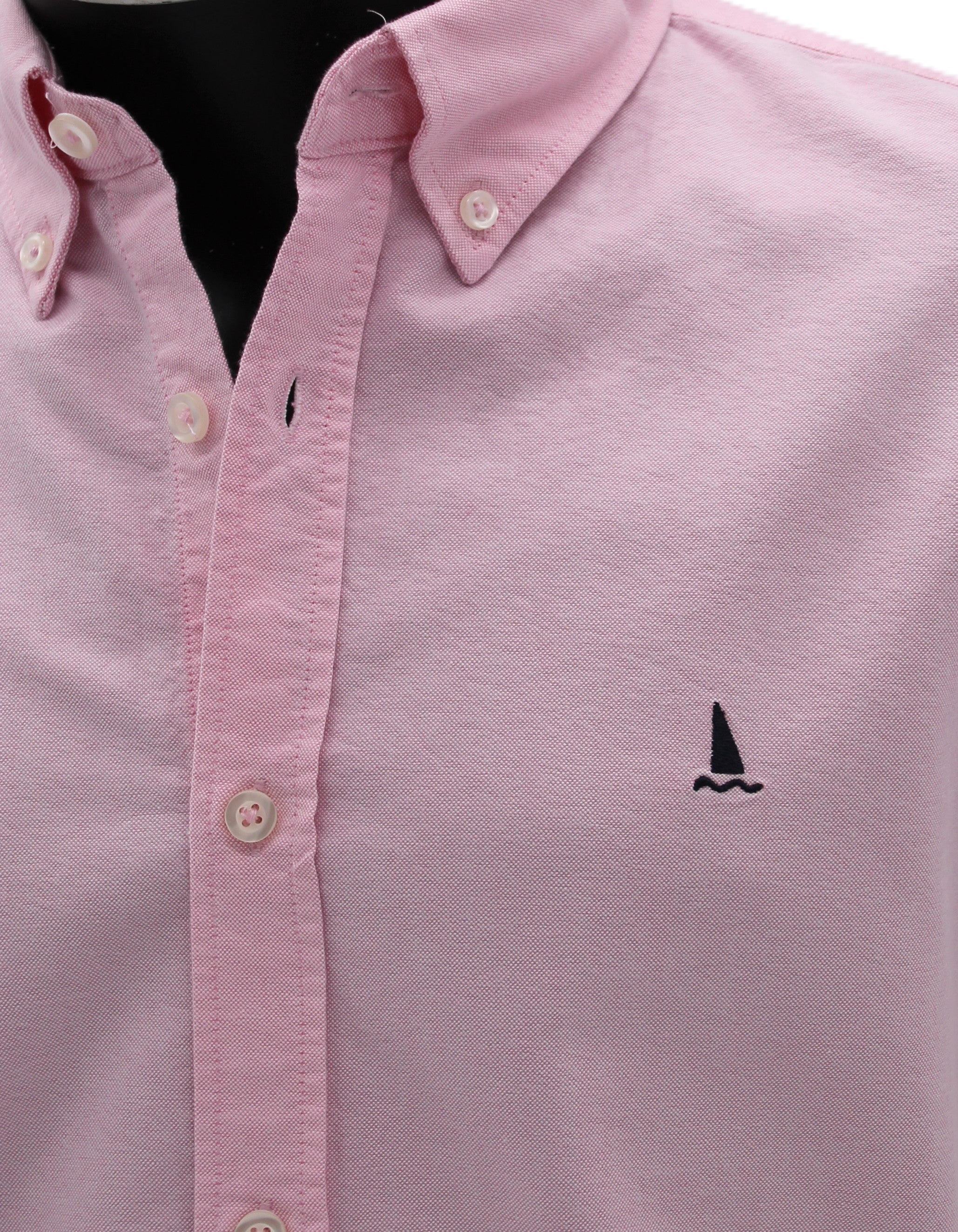 CAMISA OXFORD ROSA / BOTONES EN EL CUELLO